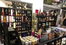 Narbona Solís abre su primera tienda a pie de calle en Málaga para el público final Narbona Solis abre tienda en Málaga