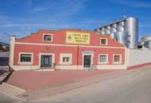 Bodegas Covilor, D.O. Utiel Requena.