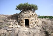 BODEGAS MURUA REHABILITA UN CHOZO DECIMONÓNICO