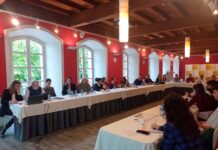 LAS BODEGAS DE RÍAS BAIXAS ANALIZAN LOS MERCADOS INTERNACUIONALES