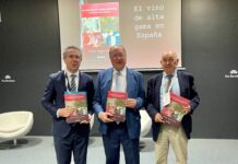 CARLOS MORO PRESENTA EL LIBRO “EL VINO DE ALTA GAMA”