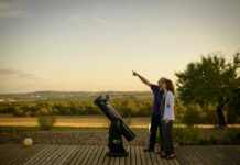 JEAN LEON CELEBRA SU PARTICULAR NOCHE DE PERSEIDAS