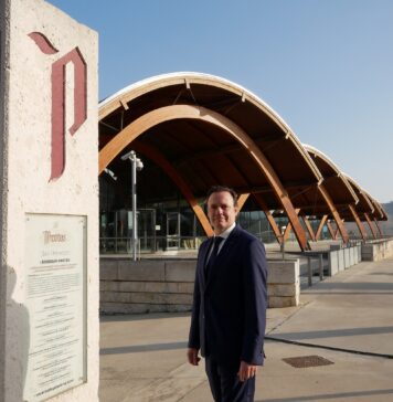 PREGUNTAS PARA CARLOS VILLAR