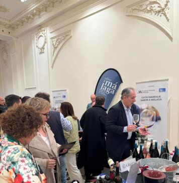 LAS BODEGAS MALAGUEÑAS OFRECEN UNA CATA MARIDAJE, PATROCINADA POR LA DIPUTACIÓN DE MÁLAGA – ‘SABOR A MÁLAGA – EL SABOR QUE NOS UNE’, CON PLATOS DE GASTRONOMÍA LOCAL