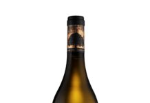 QUINTA DOS CARVALHAIS ENCRUZADO BLANCO 2022, D.O. DAO (PORTUGAL)