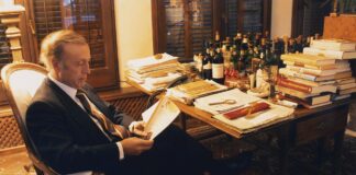 MIGUEL A. TORRES PUBLICA SUS MEMORIAS